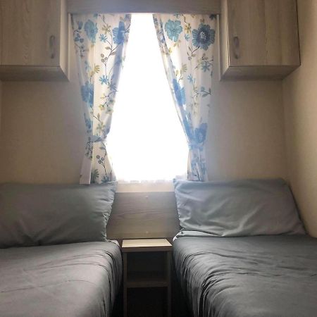 Spruce Deluxe Holiday Home Mablethorpe Extérieur photo